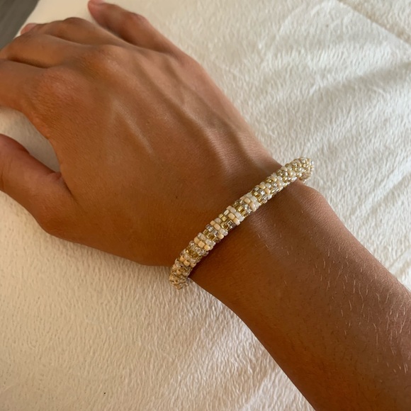 Beaded bracelets - Picture 2 of 5